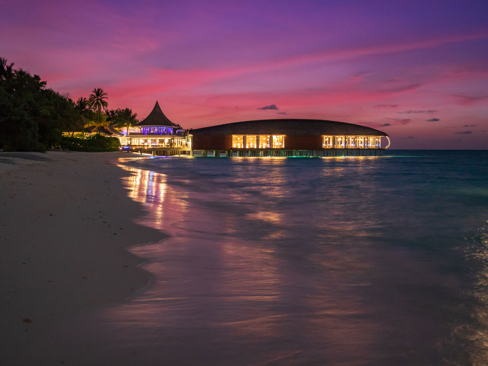Idyllic Maldives Honeymoon Tour Package